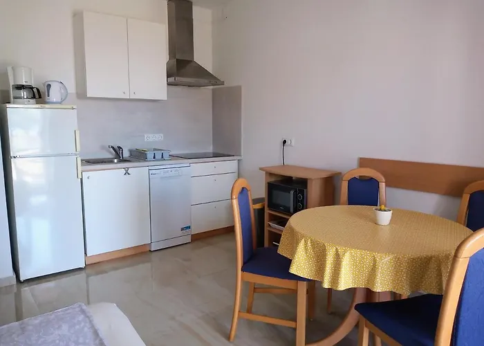 Apartment Brkic - Seaview 100m To *